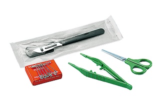 SET DI STRUMENTI SOS MONOUSO IN PLASTICA - Farmacia Artemisia di Montecuollo Dott. Angelo snc