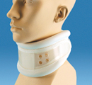 COLLARE CERVICALE ORTOPEDICO RIGIDO MISURA MEDIA - Farmacia Artemisia di Montecuollo Dott. Angelo snc